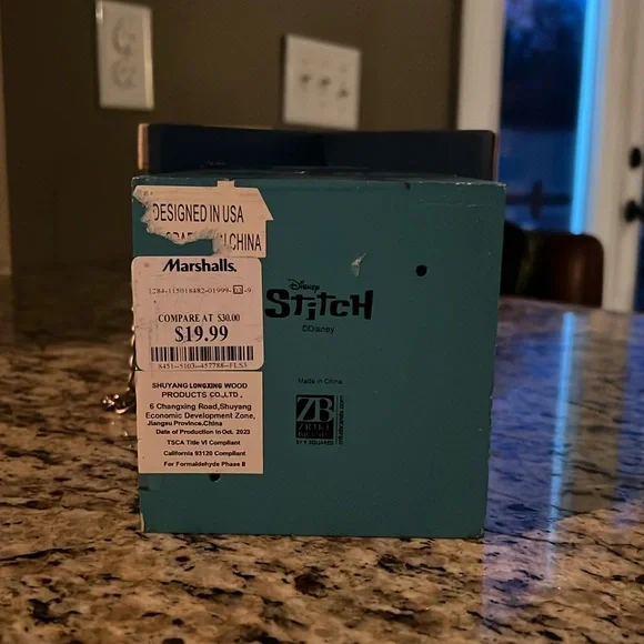 Lilo & Stitch Birdhouse - Picture 6 of 6